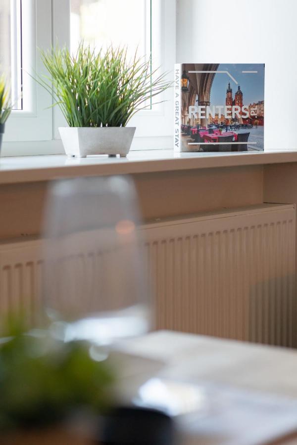 Apartment Strzelecka Old Town Cracow By Renters Prestige Cracovie Extérieur photo